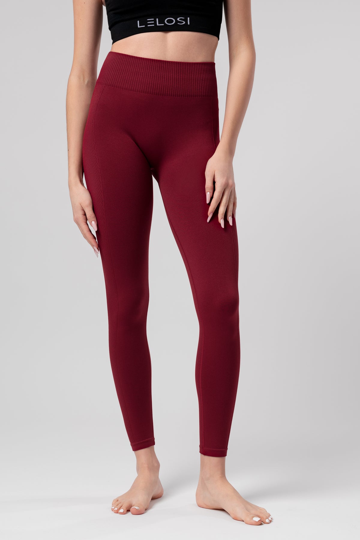 lelosi_seamless_move liora_2