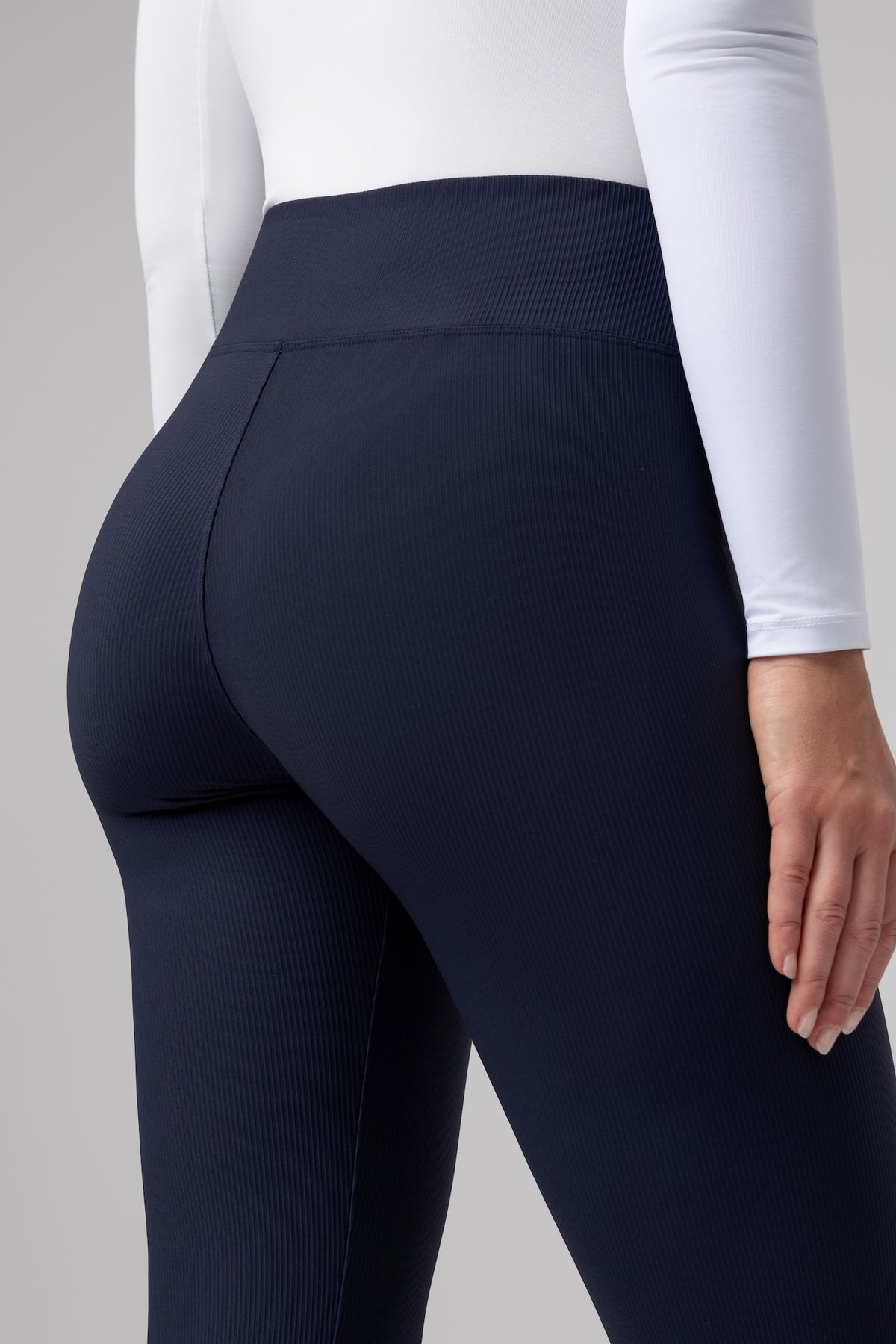 lelosi_tjice_move bootcut sylvie_5
