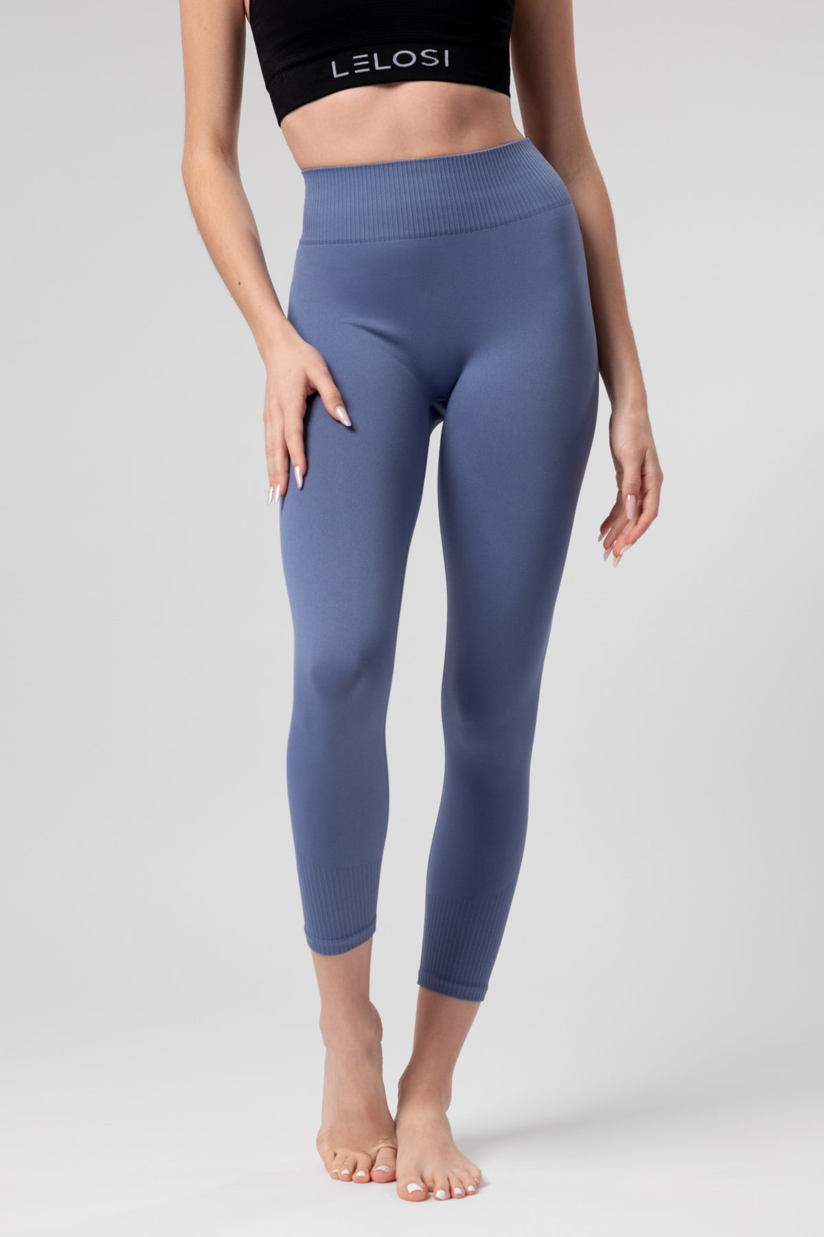 lelosi_seamless_move amelia_3
