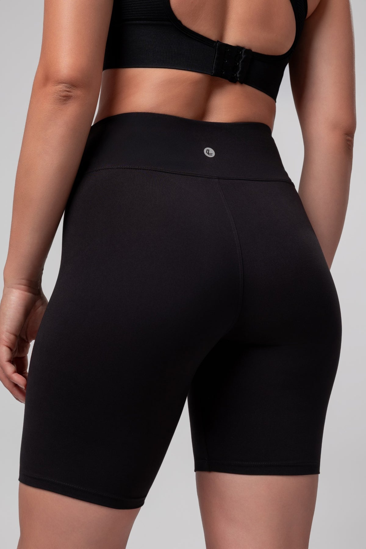 lelosi_bermuda_black mamba_4