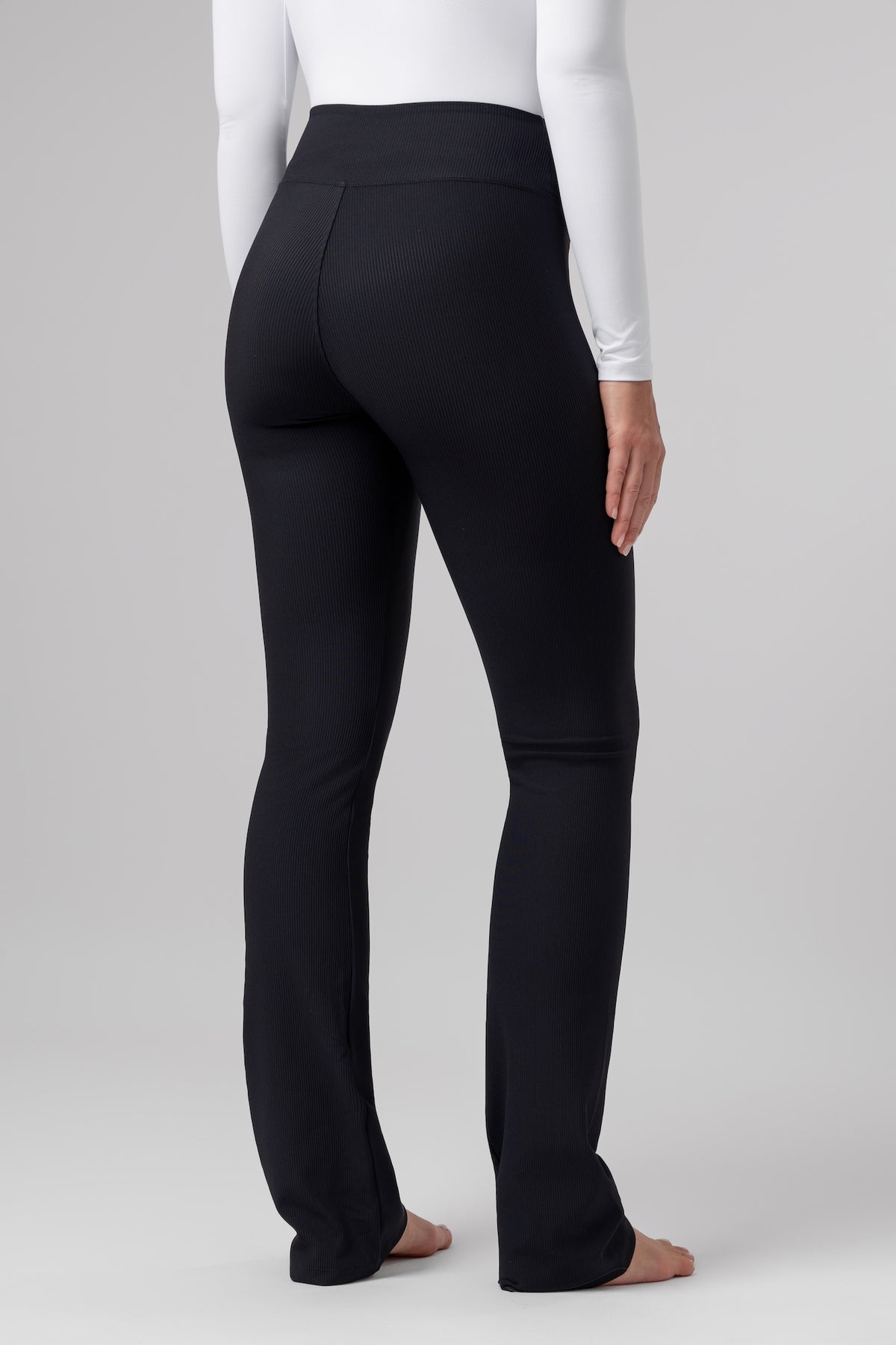 lelosi_tjice_move bootcut elowen_3