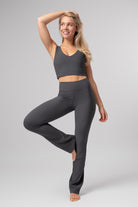 lelosi_tjice_move bootcut wendy_6