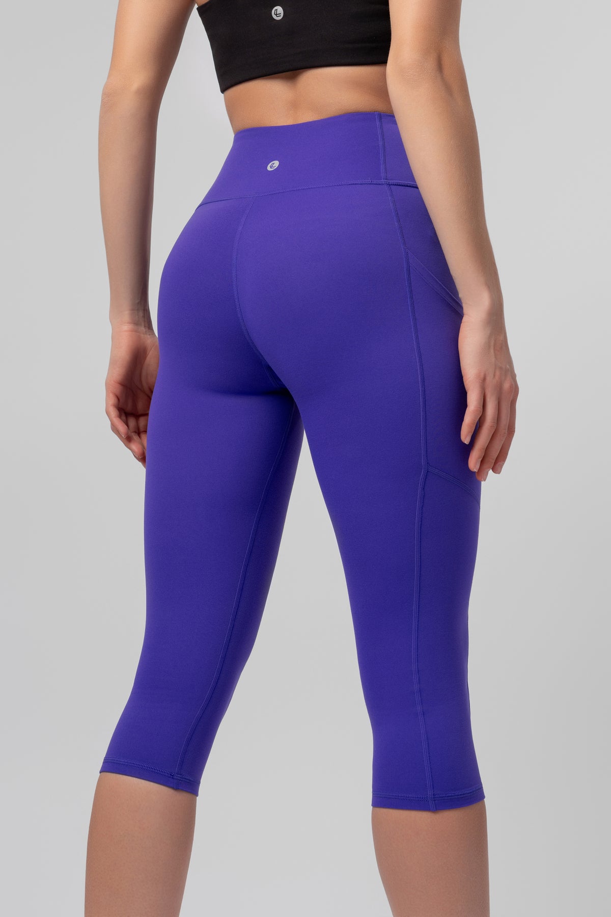 lelosi_funkcionalne_sportske capri tajice arwen_3