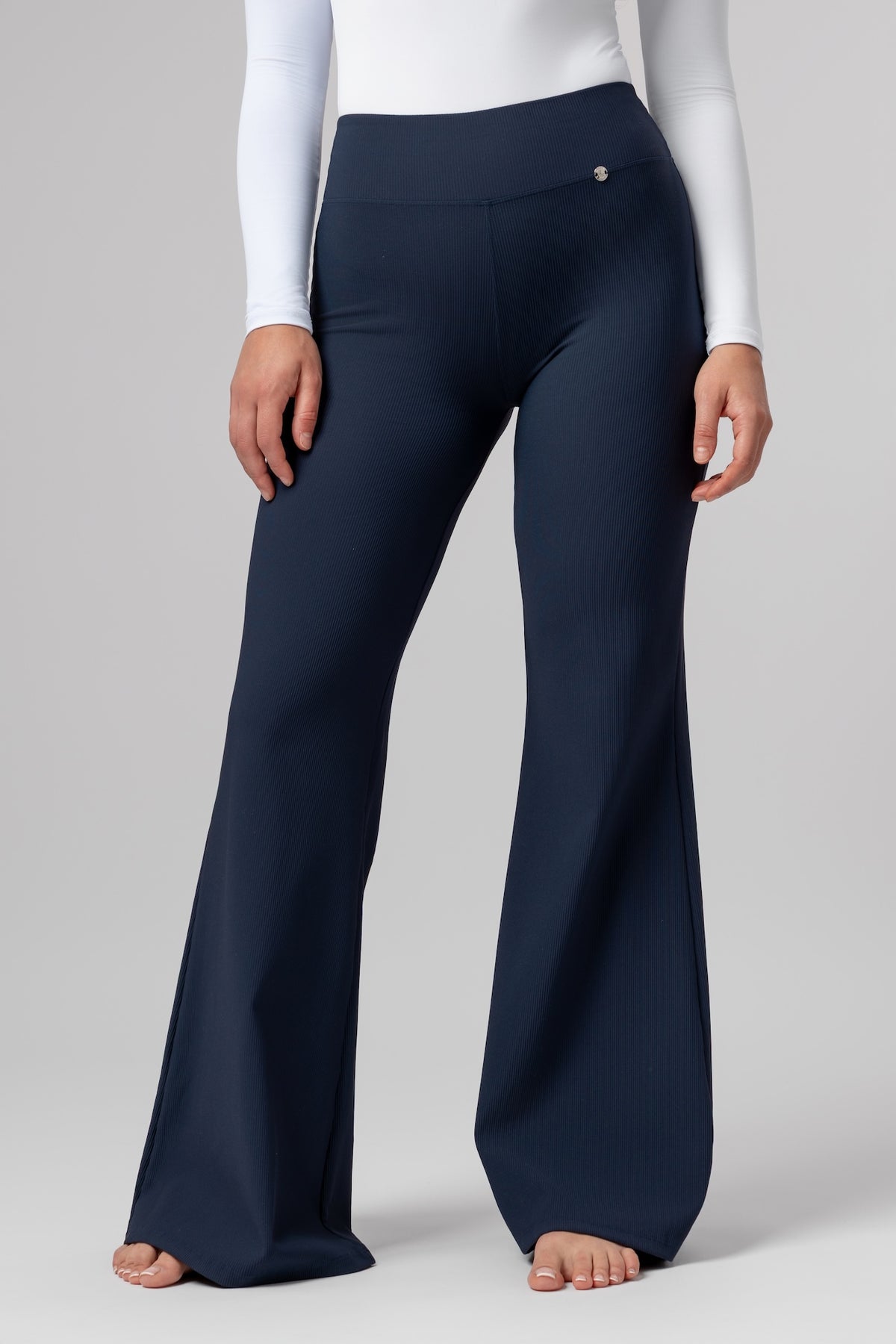 lelosi_tajice_move relaxed sylvie_2