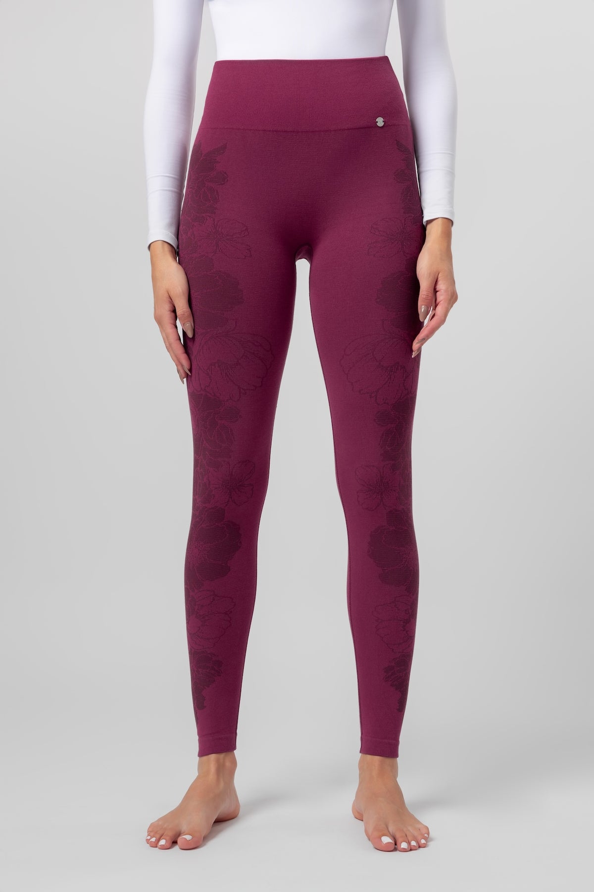 lelosi_seamless_tajice avila_3
