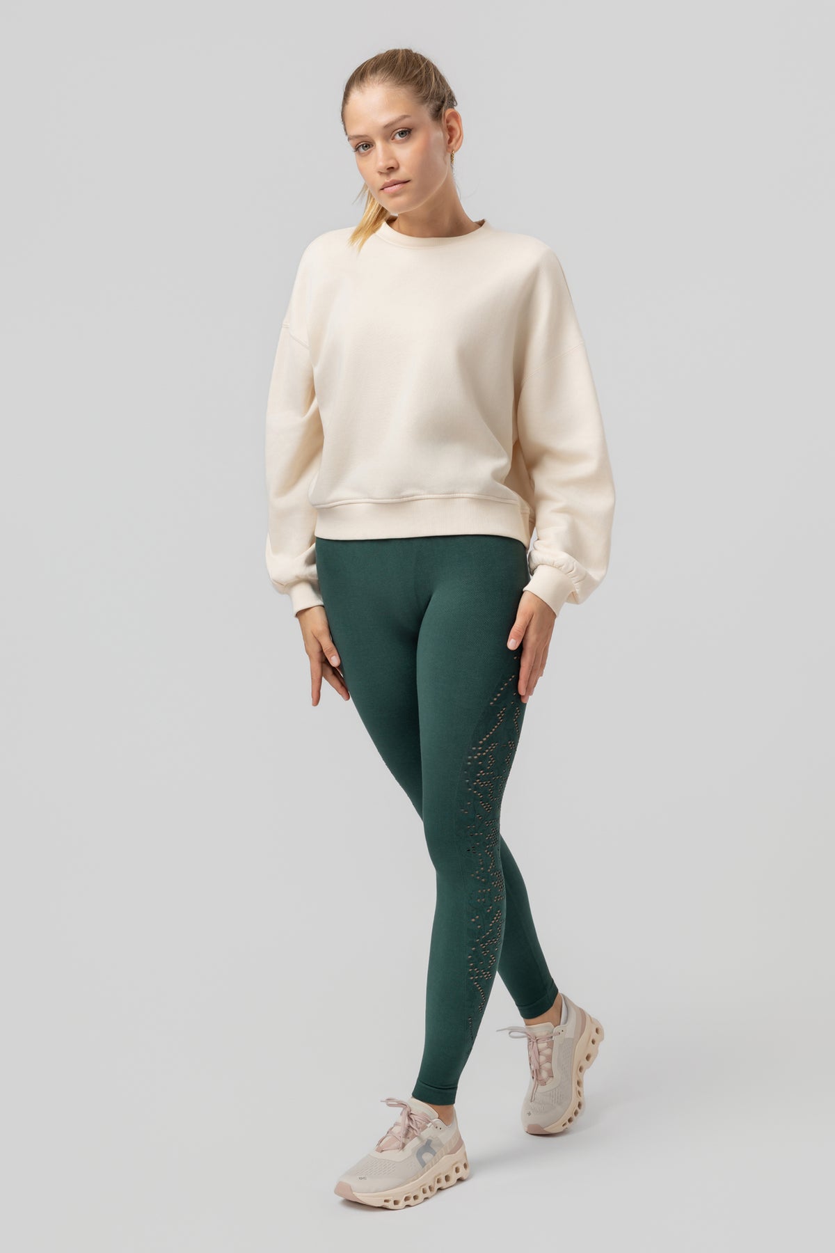 lelosi_seamless_tajice lewes_7