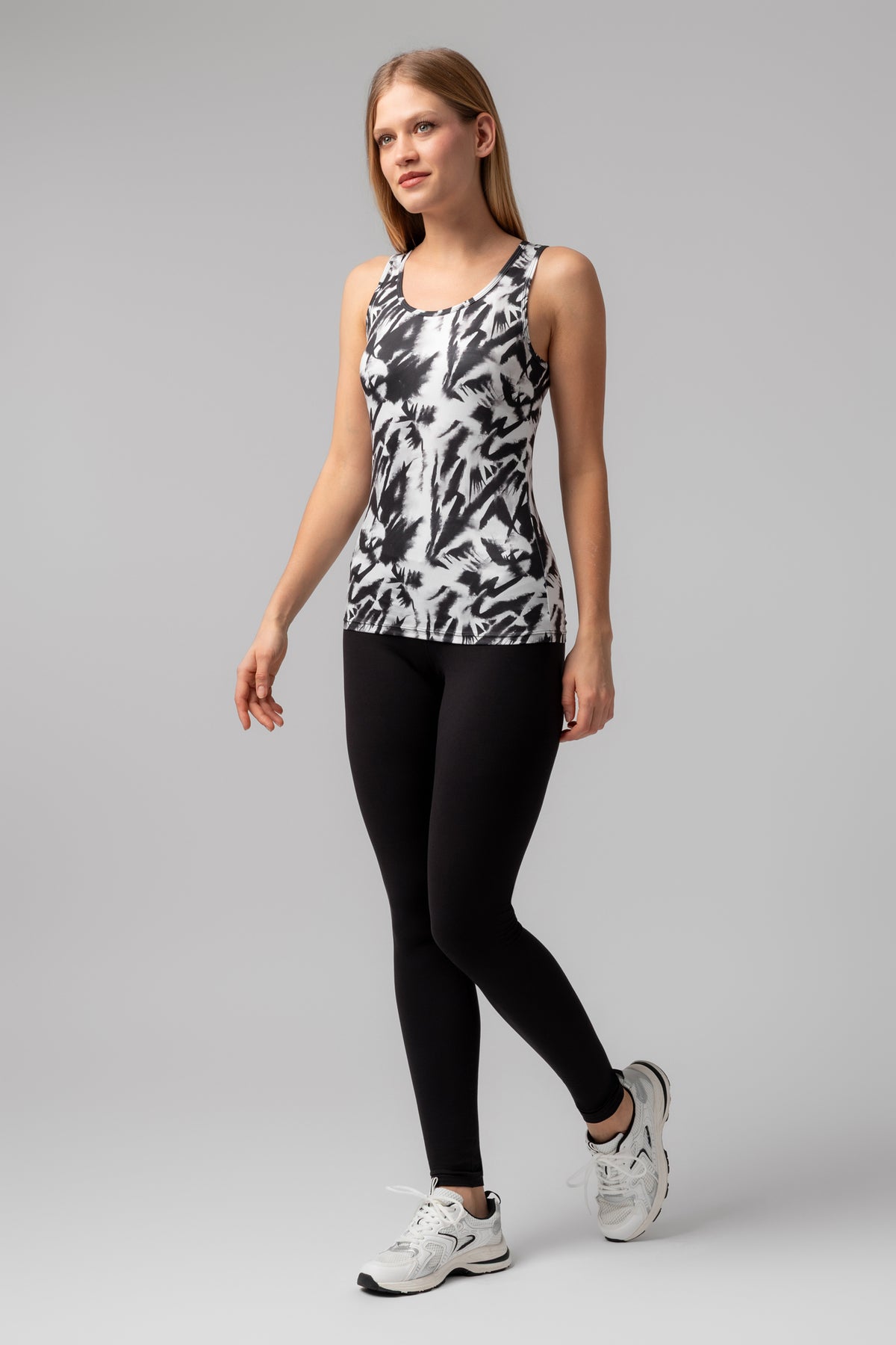 lelosi_tank_top elysia_3