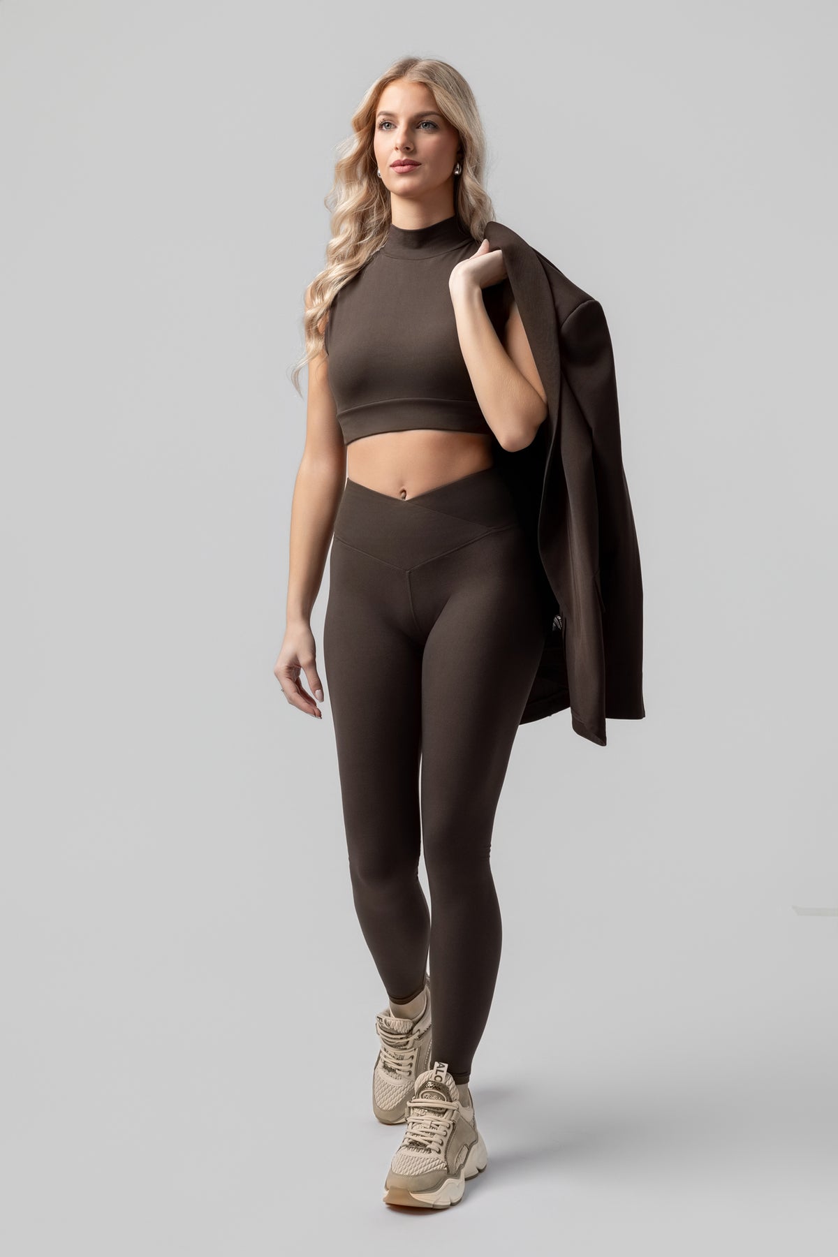 lelosi_vibe_tank top kaia_5